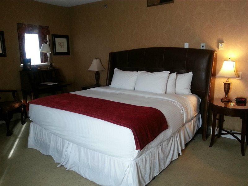 Seven Gables Inn, St Louis West, A Tribute Portfolio Hotel Clayton Dış mekan fotoğraf